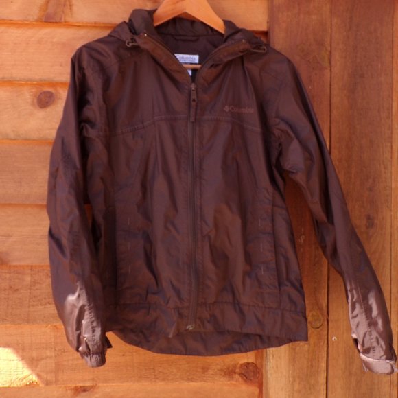 Columbia Jackets & Blazers - Columbia Women's Size S Dark Brown Waterproof Packable Rain Windbreaker Jacket.